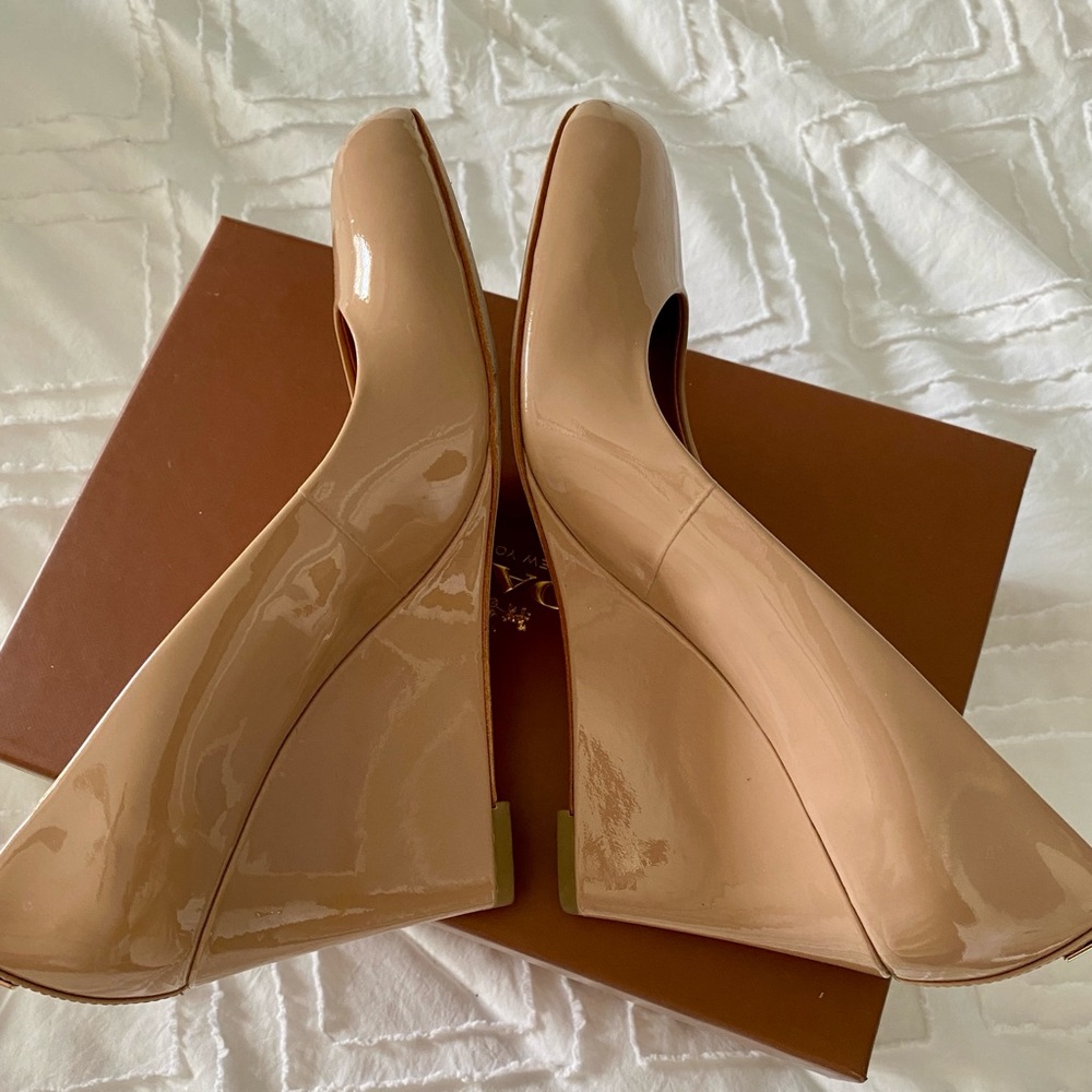 COACH Rileigh Patent Wedge Pumps - Picture 5 of 7